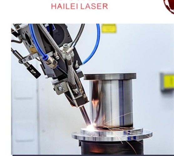 Machine de soudage laser YAG de 200 et 400 W avec 2 axes et une longueur d'onde de 1064 nm pour le soudage à haute efficacité