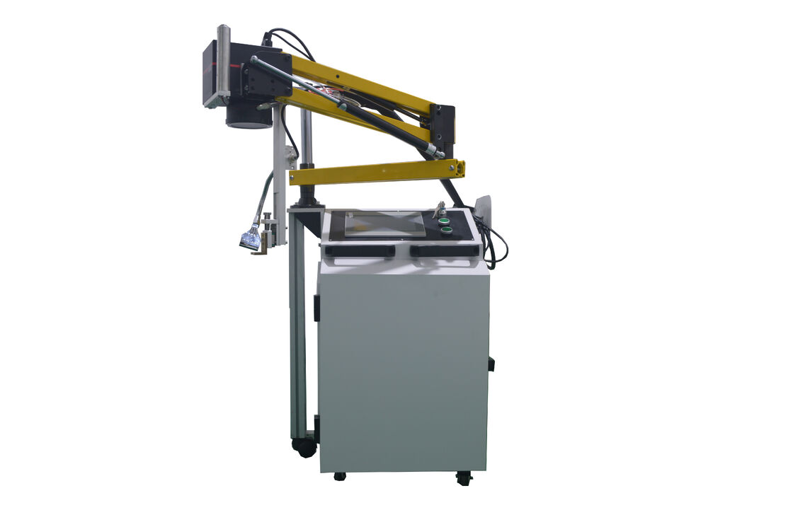 Low noise Quantum Cascade Waveguide Fiber Laser engineered for sensitive detection and high resolution spectral analysis