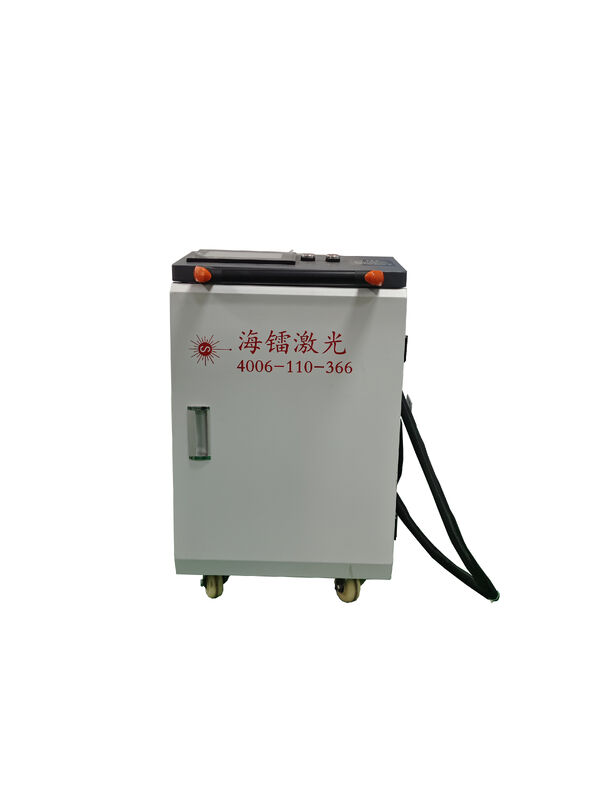 Handheld Laser Welding Machine with 1000W-2000W Laser Power for 0.5-3mm Welding Thickness and Intelligent Water Chiller Cooling